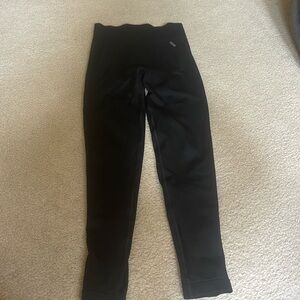 Black gymshark leggings size L